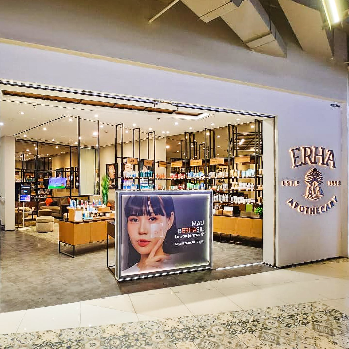 23 Paskal Shopping Center